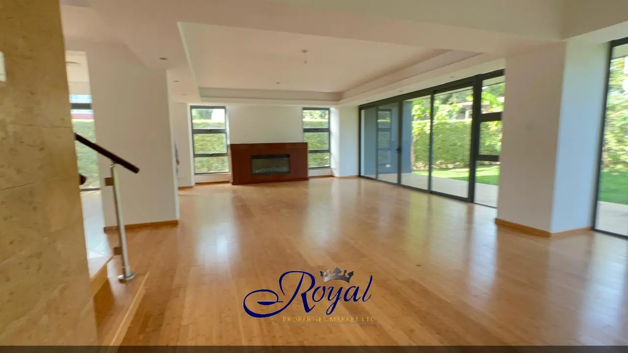 Elegant 4-Bedroom Townhouse for Sale - Garden Estate
